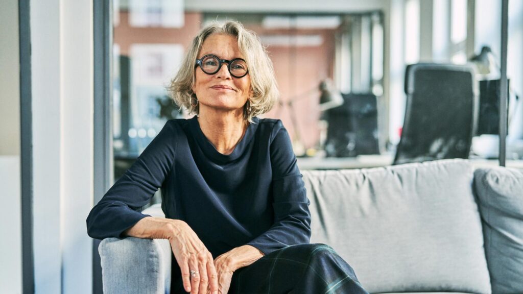 Stortinget har vedtatt at pensjonen til enslige minstepensjonister skal øke med 6000 kroner fra 1. mai 2025. Endringen gjelder alderspensjon fra folketrygden (Nav).